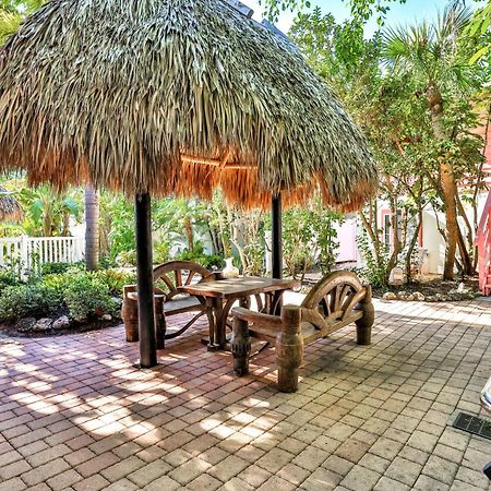 Sunrise Garden Resort Anna Maria Exterior photo