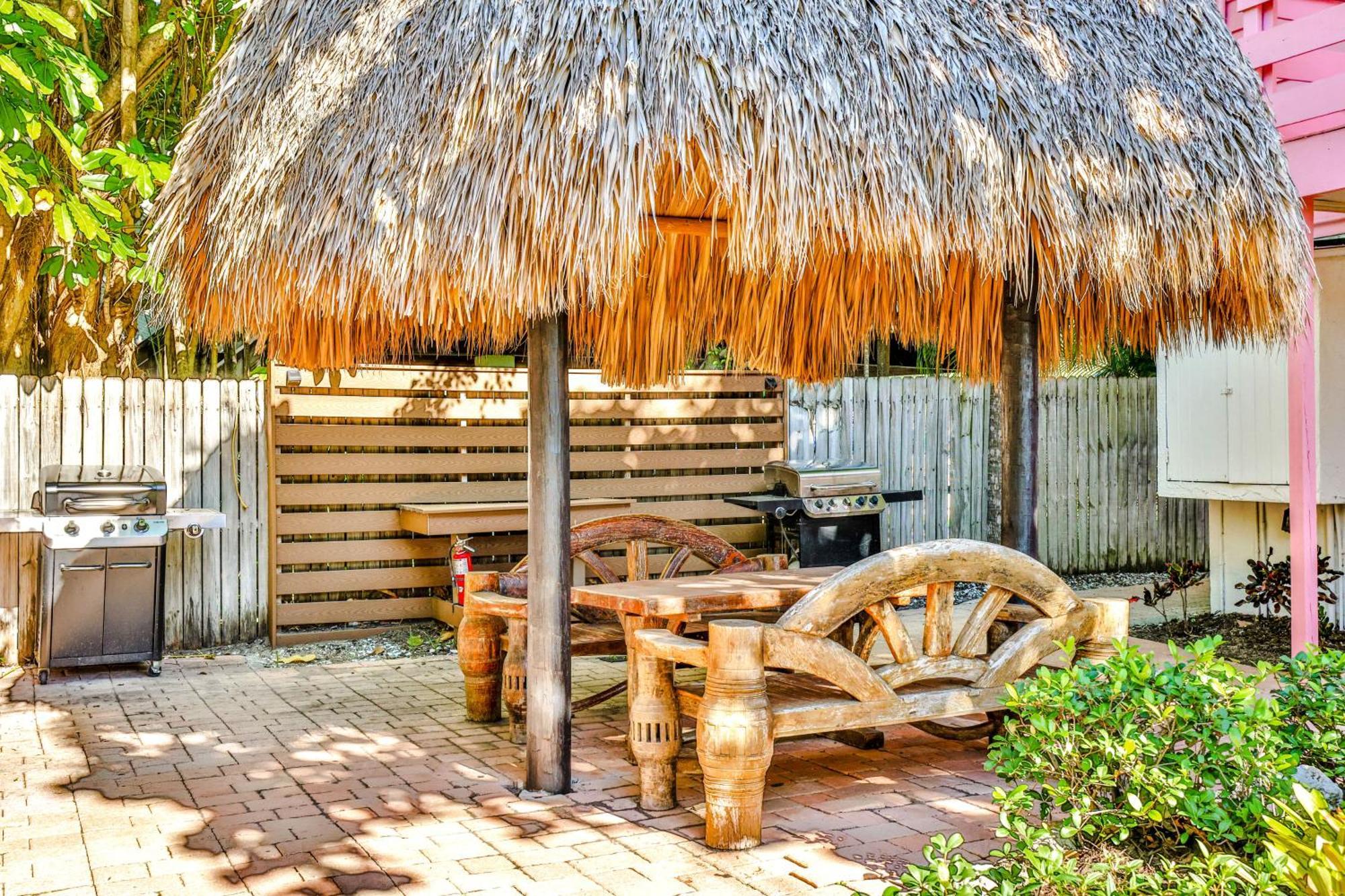 Sunrise Garden Resort Anna Maria Exterior photo